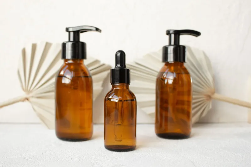 Short Lists, Strong Skin: The Quiet Case for Five-Ingredient Formulas